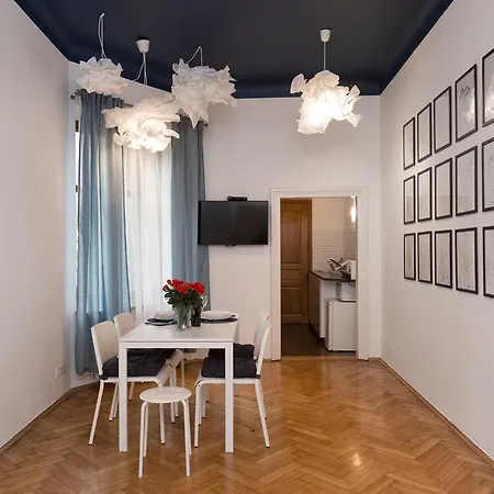 Apartament Karmello 24 *
